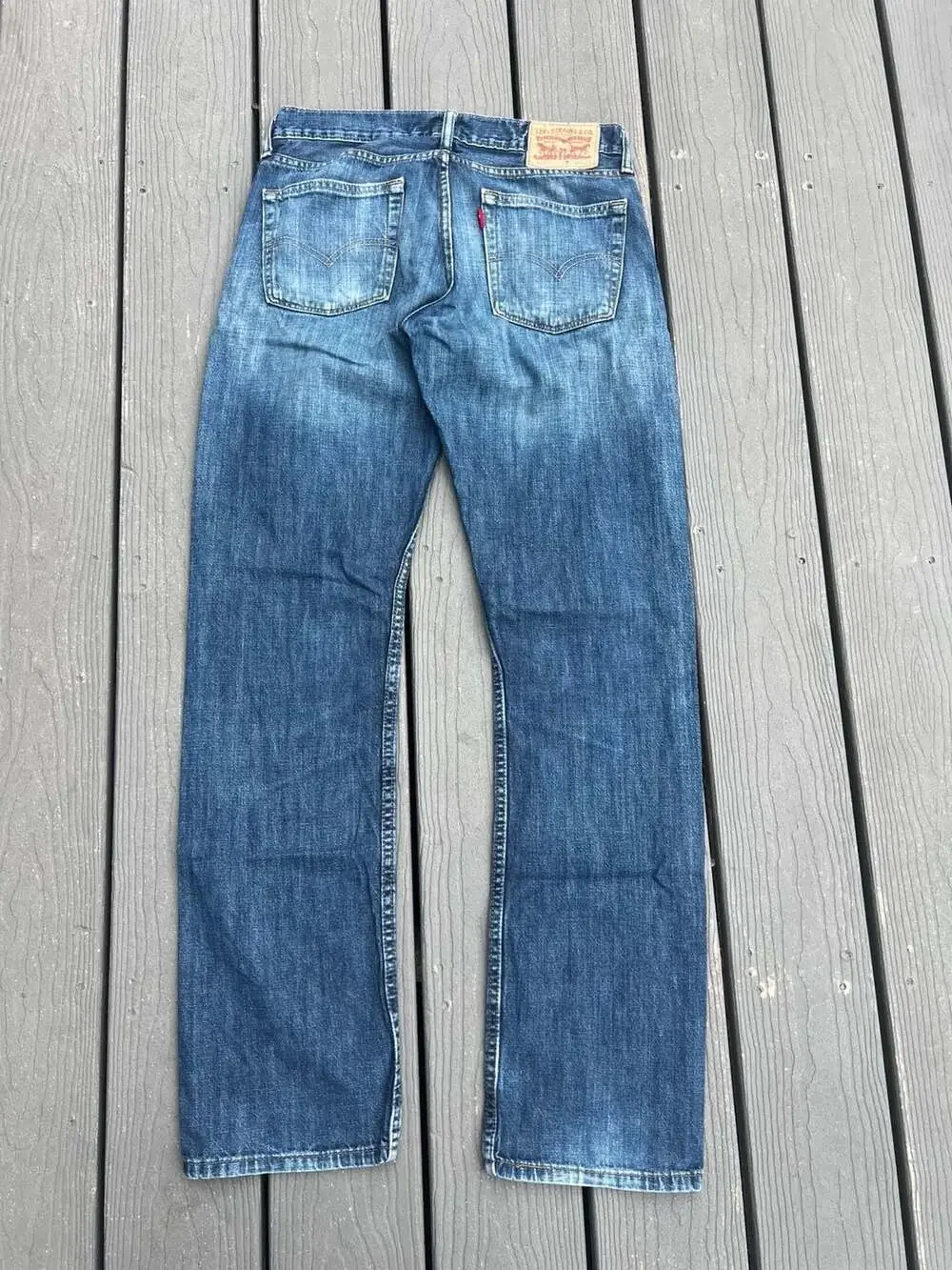 Levi's Men's Classic Straight Leg Distressed Blue Denim Jeans Size 32x34
